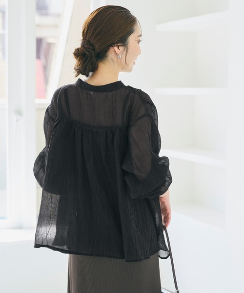 coca(coca)(コカ)の「シアーギャザーAラインブラウス(シャツ/ブラウス・レディース・グレー/ブラック/ブラウン/ピンク・S/M/L)」の6枚目の写真