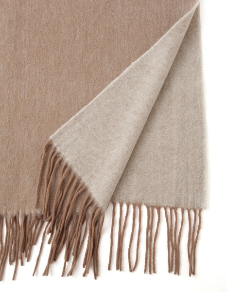 ROPE'(ロペ)の「ラムウールリバーシブルストール(ストール/ショール・レディース・チャコールグレー/ベージュ・FREE)」の5枚目の写真