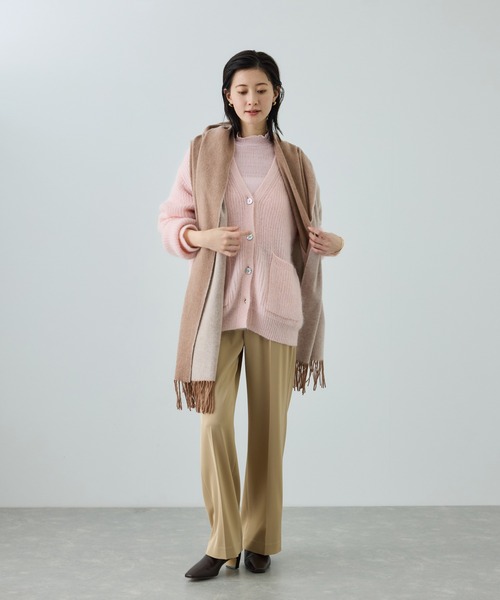 ROPE'(ロペ)の「ラムウールリバーシブルストール(ストール/ショール・レディース・チャコールグレー/ベージュ・FREE)」の17枚目の写真