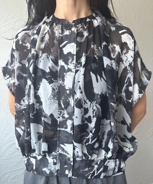 deux amour(ドゥーザムール)の「プリント生地ブルゾン(Tシャツ/カットソー・レディース・ブラウン/ブラック・M~L)」の9枚目の写真