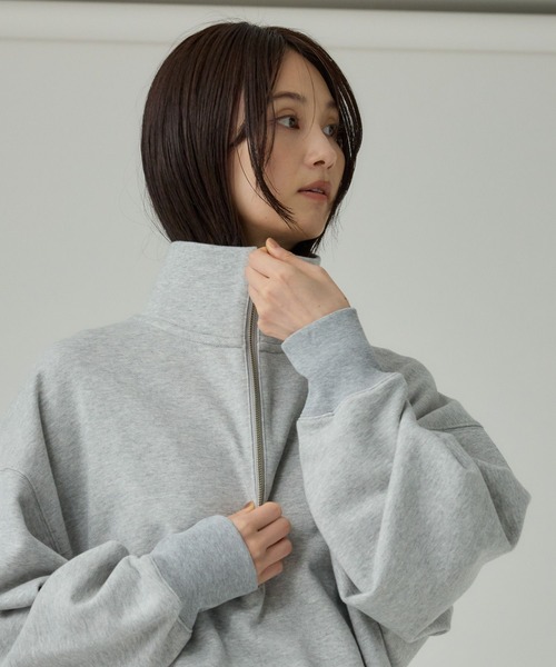 BABYLONE（バビロン）の「ハーフZIP裏毛プルオーバー（スウェット・レディース・グレー/クリーム・フリー）」の8枚目の写真