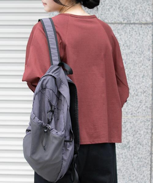 EKAL（エカル）の「スプリットドルマンカットソー（Tシャツ/カットソー・レディース・ライトグレー/ブラック/レッド系その他・ONE）」の3枚目の写真