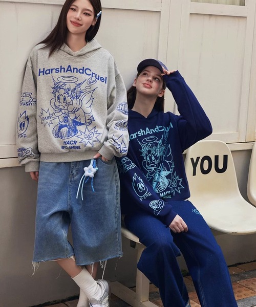 エンジェルグラフィックフーディ ビッグプリント ユニセックス