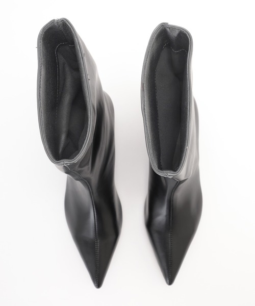 Lace Ladies(レースレディース)の「レザー調 ポインテッドトゥ ミドル丈 ヒール ブーツ(ブーツ・レディース・ブラック・22.5cm/23cm/23.5cm/24cm/24.5cm/25cm)」の5枚目の写真