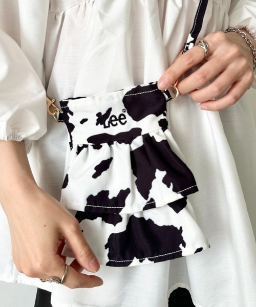 Lee(リー)の「Lee/リー フリル ミニショルダー/スマホショルダー/バレエコア ティアード(ショルダーバッグ・レディース・ブラック/アニマル/オフホワイト・FREE)」の3枚目の写真