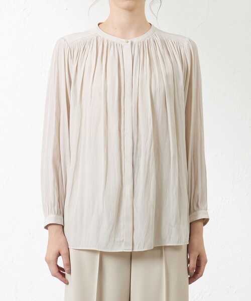 amaca（アマカ）の「割繊デシンブラウス（シャツ/ブラウス・レディース・オフホワイト/ブラウン系その他5・38/40）」の8枚目の写真