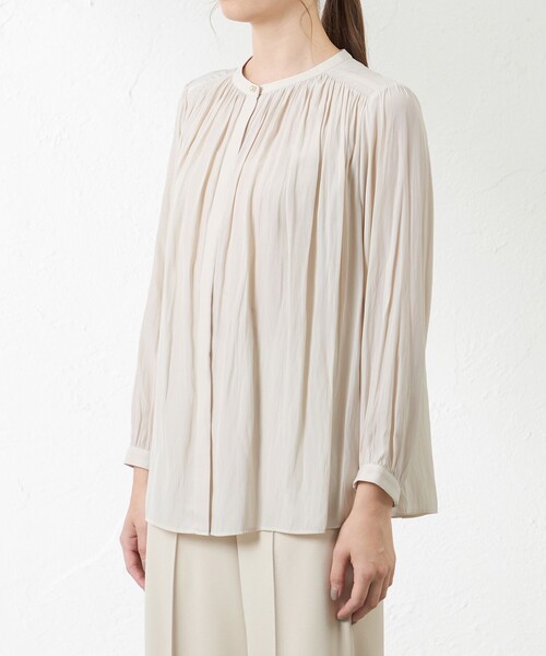 amaca（アマカ）の「割繊デシンブラウス（シャツ/ブラウス・レディース・オフホワイト/ブラウン系その他5・38/40）」の7枚目の写真