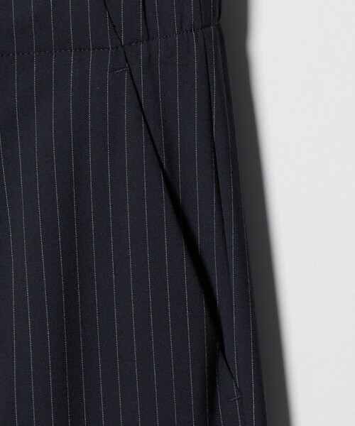 UNITED ARROWS（ユナイテッドアローズ）の「トロピカル ストライプ モダンイージー パンツ（その他パンツ・メンズ・ネイビー・XL/S/L/M）」の10枚目の写真