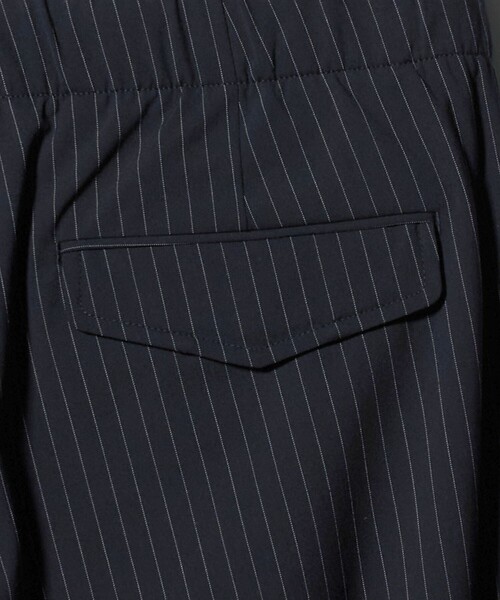 UNITED ARROWS（ユナイテッドアローズ）の「トロピカル ストライプ モダンイージー パンツ（その他パンツ・メンズ・ネイビー・XL/S/L/M）」の11枚目の写真