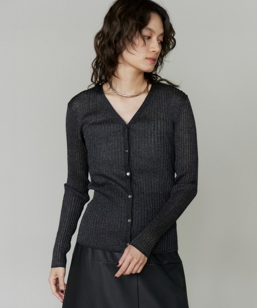 INED（イネド）の「ワイドリブVネックカーディガン（カーディガン/ボレロ・レディース・モカ/ブラック・9号）」の9枚目の写真