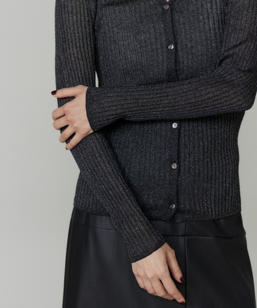 INED（イネド）の「ワイドリブVネックカーディガン（カーディガン/ボレロ・レディース・モカ/ブラック・9号）」の14枚目の写真