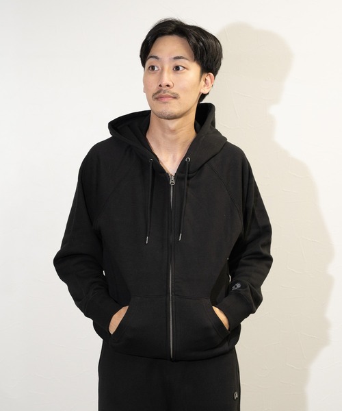 FRUIT OF THE LOOM(フルーツオブザルーム)の「【FRUIT OF THE LOOM】BASIC SWEAT ZIP UP HOODIE / ジップフーディー / ユニセックス / シンプル(パーカー・メンズ・ネイビー/杢グレー/アイボリー/ブラック・M/L/XL/S)」の10枚目の写真