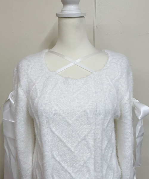 MA*RS(アメーバーマーズ)の「スクエア開きリボンケーブルニット(ニット/セーター・レディース・ホワイト/ピンク/ブラック・FREE)」の16枚目の写真