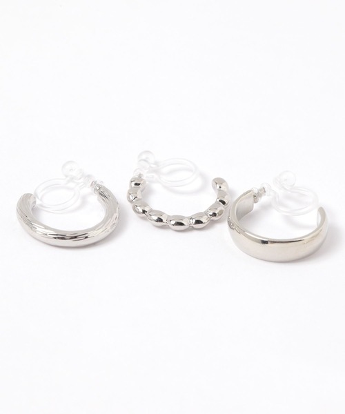 LAKOLE(ラコレ)の「スジフープノンホールピアス3セット / 592887(イヤリング・レディース・その他1/その他2・FREE)」の3枚目の写真