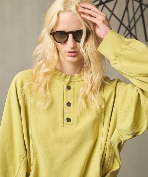 セール】《UNISEX》Curve switching Prime-Over Henry Neck Long