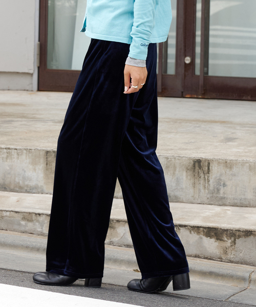 OUTDOOR PRODUCTS(アウトドアプロダクツ)の「新色追加 ベロアフレアパンツ(スラックス・レディース・ブラック/ネイビー・38/36)」の12枚目の写真