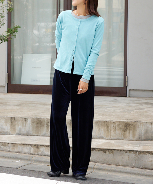 OUTDOOR PRODUCTS(アウトドアプロダクツ)の「新色追加 ベロアフレアパンツ(スラックス・レディース・ブラック/ネイビー・38/36)」の16枚目の写真