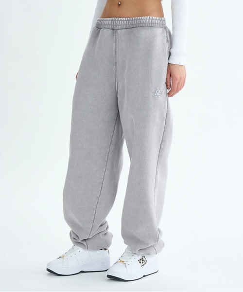 DC SHOES(ディーシーシューズ)の「25 WS HIDDEN FLEECE /DCセットアップ対応ウエストゴムロゴワンポイント裏起毛スウェットパンツ(スウェットパンツ・レディース・ブラック系その他/アンティークシルバー/ミント/グレイッシュベージュ・SMALL/LARGE/MEDIUM)」の4枚目の写真