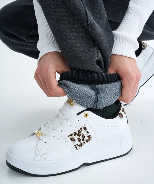 DC SHOES(ディーシーシューズ)の「25 WS HIDDEN FLEECE /DCセットアップ対応ウエストゴムロゴワンポイント裏起毛スウェットパンツ(スウェットパンツ・レディース・ブラック系その他/アンティークシルバー/ミント/グレイッシュベージュ・SMALL/LARGE/MEDIUM)」の11枚目の写真