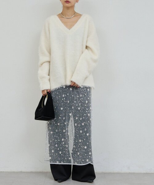 GALLARDAGALANTE（ガリャルダガランテ）の「ブラッシュVネックニット（ニット/セーター・レディース・ホワイト/ライトグレー/オレンジ・FREE）」の16枚目の写真