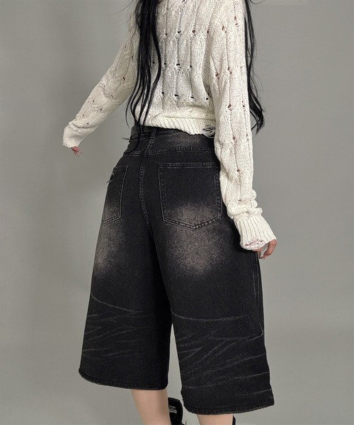 FOLLOWIN(フォロウィン)の「ウォッシングバミューダデニム(デニムパンツ・レディース・ブルー/ブラック・SMALL/MEDIUM)」の9枚目の写真