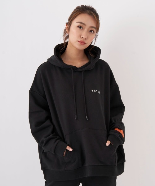 RUSTY（ラスティ）の「【RUSTY/ラスティー】レディースロゴフリースパーカー　フーディー　プルオーバー（パーカー・レディース・ベージュ/グレー/ブラック・MEDIUM/LARGE）」の17枚目の写真