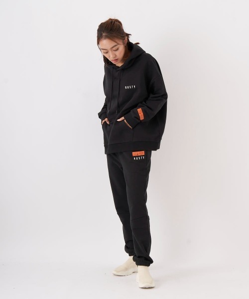 RUSTY（ラスティ）の「【RUSTY/ラスティー】レディースロゴフリースパーカー　フーディー　プルオーバー（パーカー・レディース・ベージュ/グレー/ブラック・MEDIUM/LARGE）」の18枚目の写真