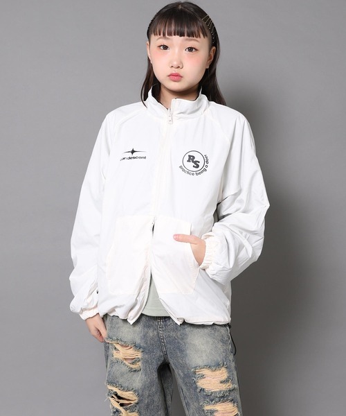 ANAP GiRL(アナップガール)の「ANAPR+S リバーシブル フリース ブルゾン 【ユニセックスアイテム】【キッズお揃い】(ブルゾン・キッズ・ホワイト/ブラック・XS/S/M)」の10枚目の写真