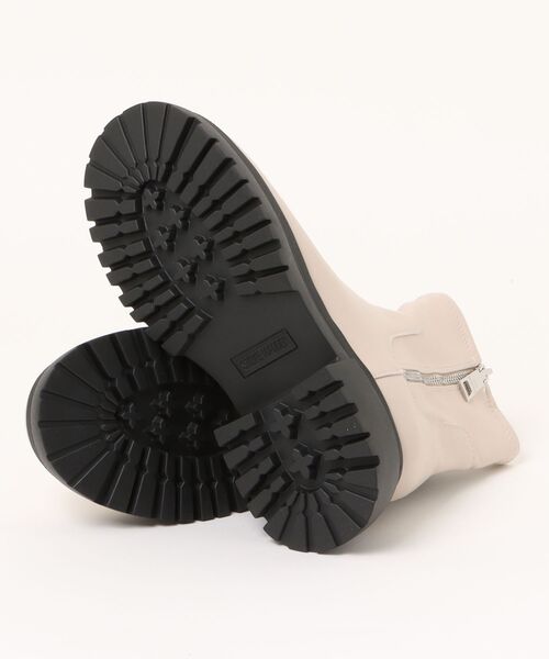 STEVE MADDEN(スティーブマデン)の「厚底サイドジップブーツ/S.MADDEN ROADMAP-VA(ブーツ・レディース・ブラック/アイボリー・22.5cm/23.0cm/23.5cm/23.5-24/24.0cm/24.5cm)」の3枚目の写真