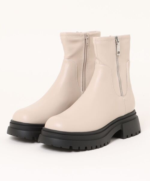 STEVE MADDEN(スティーブマデン)の「厚底サイドジップブーツ/S.MADDEN ROADMAP-VA(ブーツ・レディース・ブラック/アイボリー・22.5cm/23.0cm/23.5cm/23.5-24/24.0cm/24.5cm)」の8枚目の写真