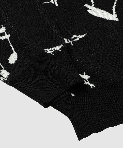 TAKAHIROMIYASHITATheSoloIst.(タカヒロミヤシタザソロイスト)の「music note pattern crew neck sweater.(ニット/セーター・メンズ・ホワイト/ブラック・46/48)」の4枚目の写真