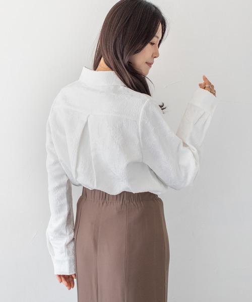 HER CLOSET(ハークローゼット)の「【HER CLOSET】25AW新作 ジャガード サテンシャツブラウス JACQUARD SATIN SHIRT BLOUSE(シャツ/ブラウス・レディース・ネイビー/スモークピンク/アイボリー・MEDIUM)」の11枚目の写真