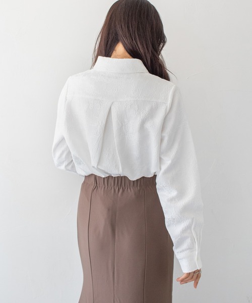 HER CLOSET(ハークローゼット)の「【HER CLOSET】25AW新作 ジャガード サテンシャツブラウス JACQUARD SATIN SHIRT BLOUSE(シャツ/ブラウス・レディース・ネイビー/スモークピンク/アイボリー・MEDIUM)」の9枚目の写真