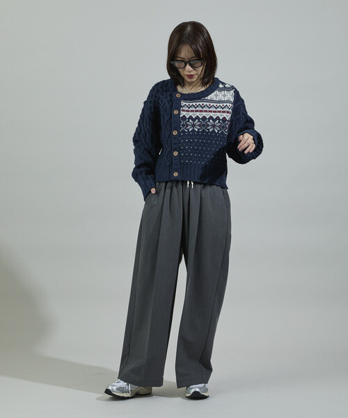 FREAK'S STORE（フリークスストア）の「ケーブル×ノルディック ドッキング ショートカーディガン（カーディガン/ボレロ・レディース・ネイビー/オフホワイト・ﾌﾘ-）」の15枚目の写真