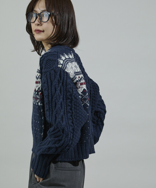 FREAK'S STORE（フリークスストア）の「ケーブル×ノルディック ドッキング ショートカーディガン（カーディガン/ボレロ・レディース・ネイビー/オフホワイト・ﾌﾘ-）」の22枚目の写真