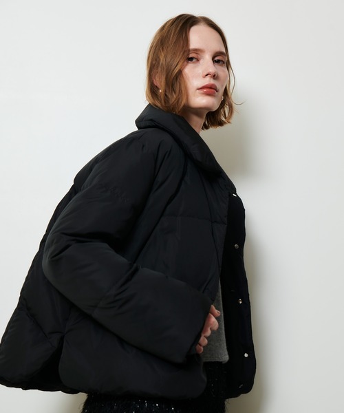 allureville（アルアバイル）の「ファーカラーショートダウンコート（ダウンジャケット/コート・レディース・ブラック/ライトベージュ・2）」の21枚目の写真