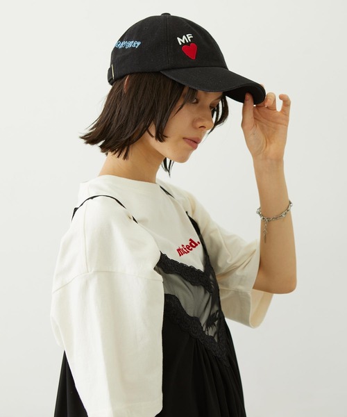 MILKFED.（ミルクフェド）の「DOODLE EMBROIDERY CAP（キャップ・レディース・ライトブルー/ブラック/ライトインディゴブルー・ONE SIZE）」の9枚目の写真
