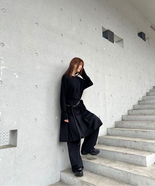 FLAREUP(フレアアップ)の「Pleats Midi Skirt (FL-243_Charcoal)(スカート・レディース・チャコール・1/2)」の11枚目の写真