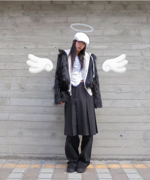 FLAREUP(フレアアップ)の「Pleats Midi Skirt (FL-243_Charcoal)(スカート・レディース・チャコール・1/2)」の3枚目の写真