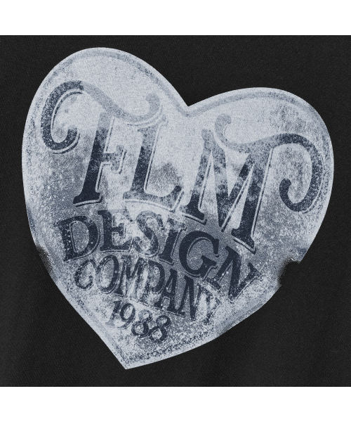 F.ILLUMINATE(フィルミネイト)の「FLM ヴィンテージハートグラフィックTシャツ-ブラック(Tシャツ/カットソー・レディース・その他・SMALL/MEDIUM/LARGE)」の7枚目の写真