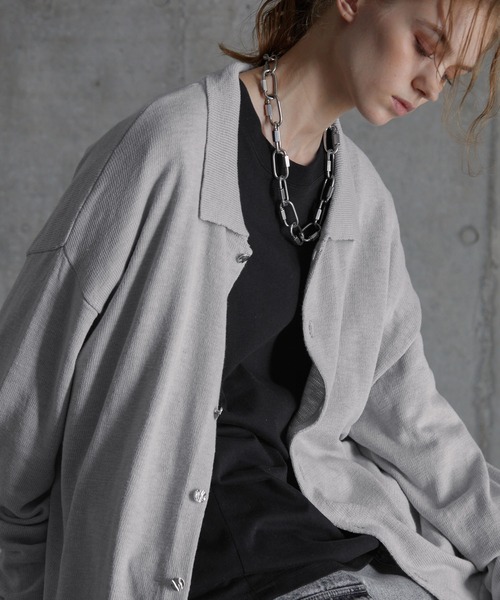 SERACE(セラス)の「【SERACE】Silver button knit shirt cardigan / シルバーボタンニットシャツカーディガン(カーディガン/ボレロ・メンズ・ライトグレー/ブラック/チャコールグレー・L/M/S)」の4枚目の写真