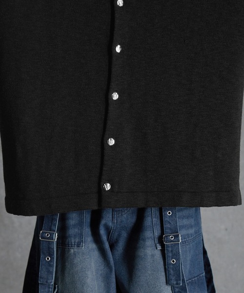 SERACE(セラス)の「【SERACE】Silver button knit shirt cardigan / シルバーボタンニットシャツカーディガン(カーディガン/ボレロ・メンズ・ライトグレー/ブラック/チャコールグレー・L/M/S)」の21枚目の写真