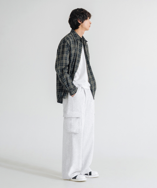 LEMAIN SECOND（リメインセカンド）の「ONE-TUCK WIDE CARGO SWEAT PANTS [WHITE MELANGE] - NON FLEECE ver（スウェットパンツ・メンズ・その他・SMALL/MEDIUM/LARGE/X-LARGE）」の2枚目の写真