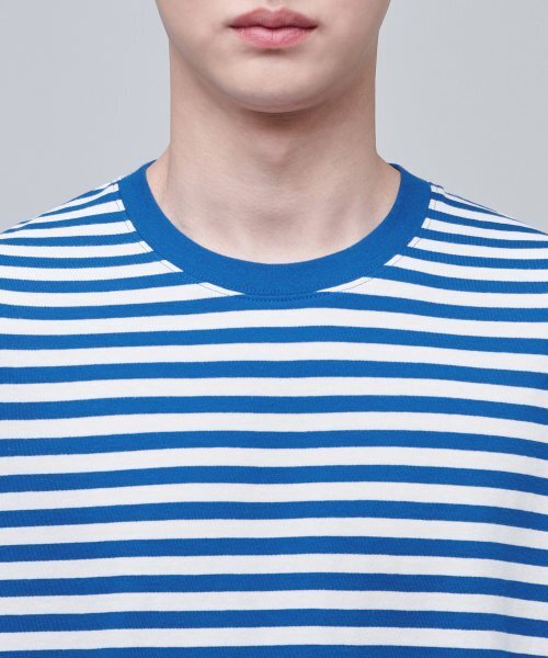 MUSINSA STANDARD（ムシンサスタンダード）の「ストライプリラックスクルーネックTシャツ[ブルー]（Tシャツ/カットソー・メンズ・その他・MEDIUM/LARGE/X-LARGE/XX-LARGE）」の4枚目の写真
