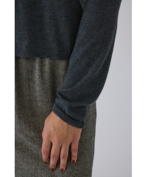 RIM.ARK（リムアーク）の「Hook design silk blend knit ホックデザインシルクブレンドニット（ニット/セーター・レディース・アイボリー/グレー/ブラウン/ブラック・FREE）」の22枚目の写真