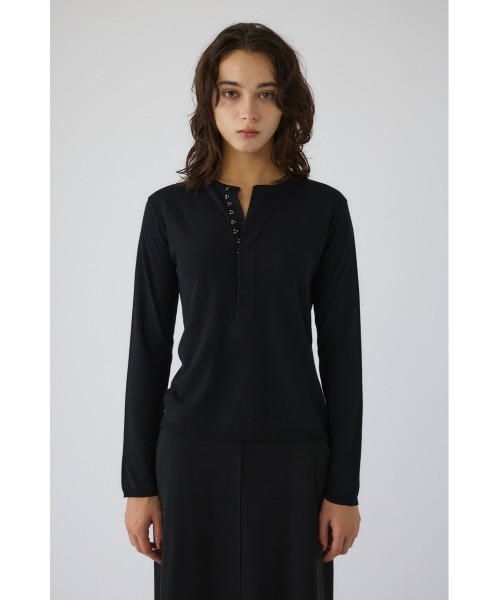 RIM.ARK(リムアーク)の「Hook design silk blend knit ホックデザインシルクブレンドニット(ニット/セーター・レディース・アイボリー/グレー/ブラウン/ブラック・FREE)」の21枚目の写真