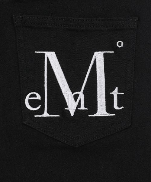 MUCENT（ムセント）の「コロンバックレザーホピーハートパッチワイドコットンパンツ（その他パンツ・レディース・ブラック・SMALL/MEDIUM）」の3枚目の写真