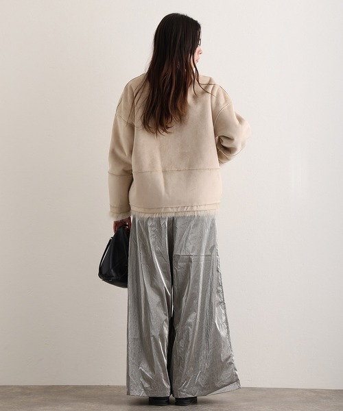 ElegChic（エレグシック）の「フェイクウールラムライクコート（ノーカラーコート・レディース・ベージュ・M）」の8枚目の写真