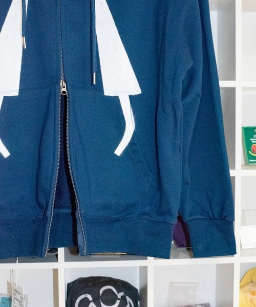 ALAND（エーランド）の「【UNISEX】POT／cursorフードジップアップ（パーカー・レディース・ネイビー・SMALL/MEDIUM）」の4枚目の写真