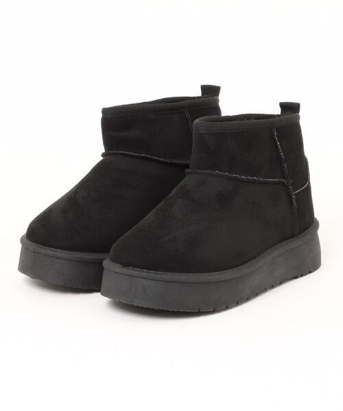 shoes365（シューズスリーシックスファイヴ）の「ショート厚底ムートンブーツ (AW)（ブーツ・レディース・ブラック/ベージュ/キャメル・25.0cm/24.5cm/24.0cm/23.5cm/23.0cm）」の16枚目の写真
